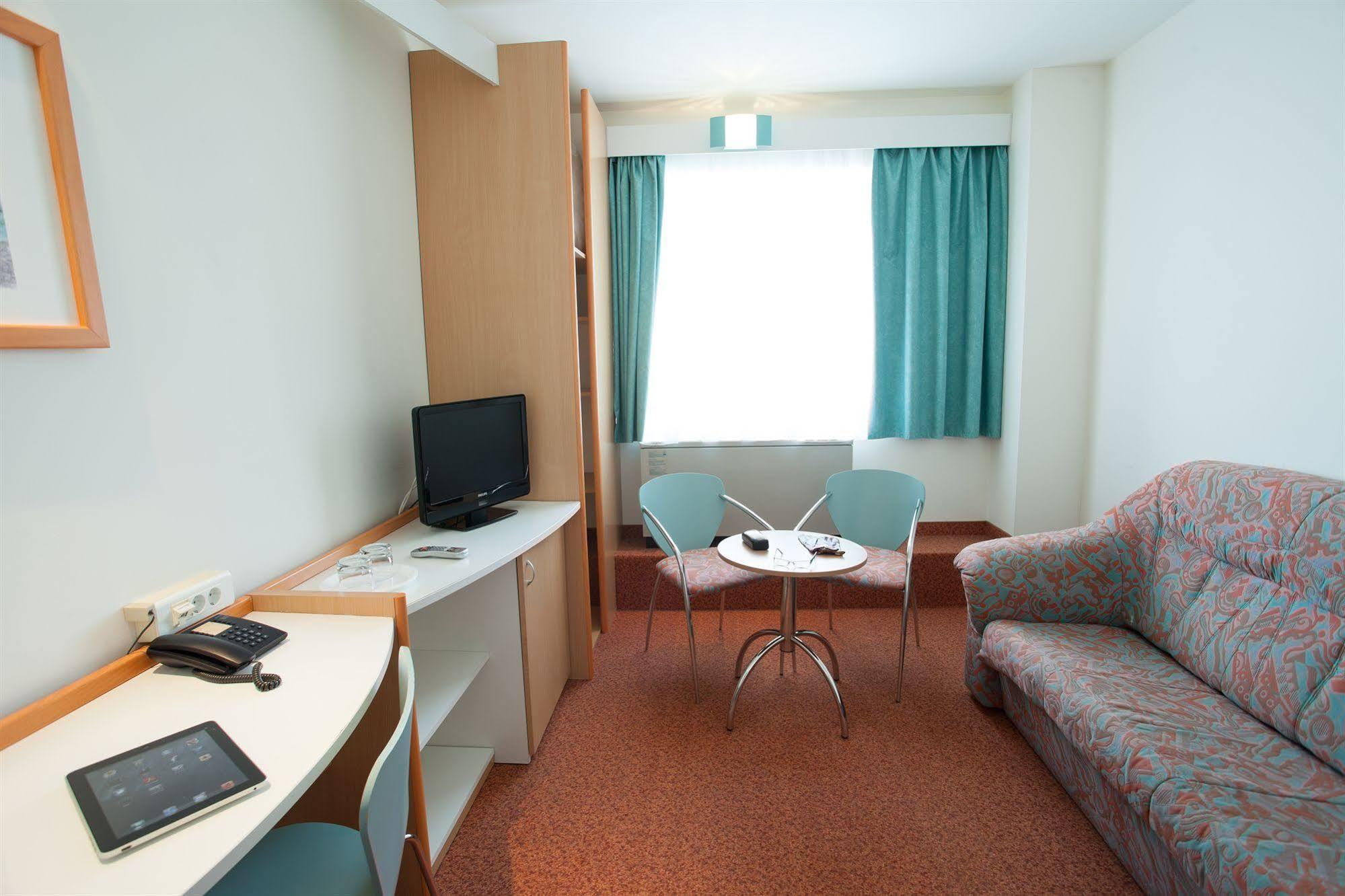 Mycontinental Bucuresti Gara De Nord Hotel Ngoại thất bức ảnh